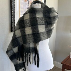 NWT JCrew Grey Plaid Scarf Wool Blend OS